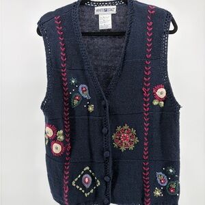 White Stag Vest Womens XL Navy Blue Embroidered Floral Button Front Boho Y2K
